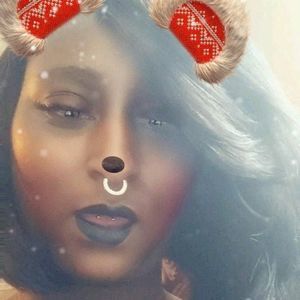 Meet your Posher, Cierra